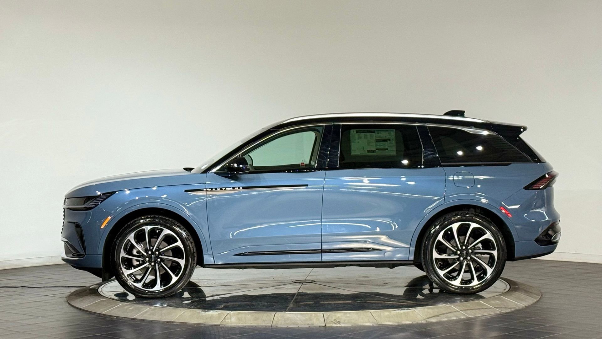 New 2026 Lincoln Nautilus Black Label AWD/4WD image 5