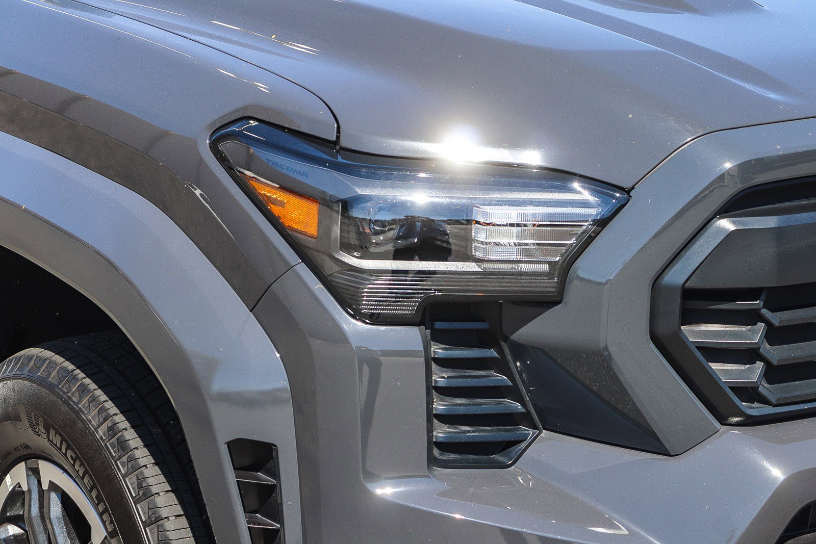 Used 2024 Toyota Tacoma TRD Sport image 5