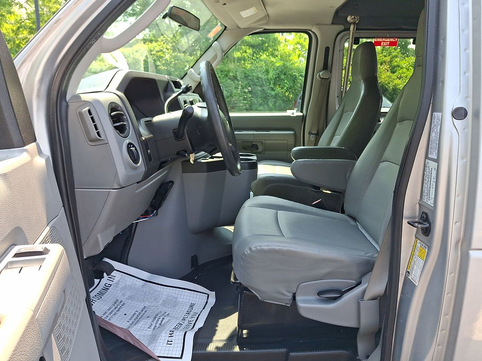 Used 2011 Ford E-350 and Econoline 350 XL w/ PWR Windows & Locks Group RWD image 20