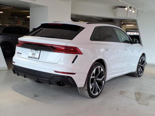 Certified 2024 Audi RS Q8 image 4