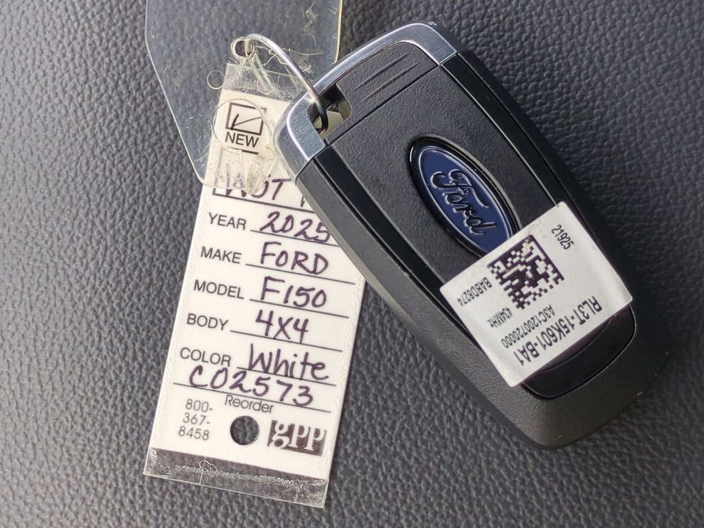 New 2025 Ford F150 Lariat w/ Equipment Group 501A Mid image 32