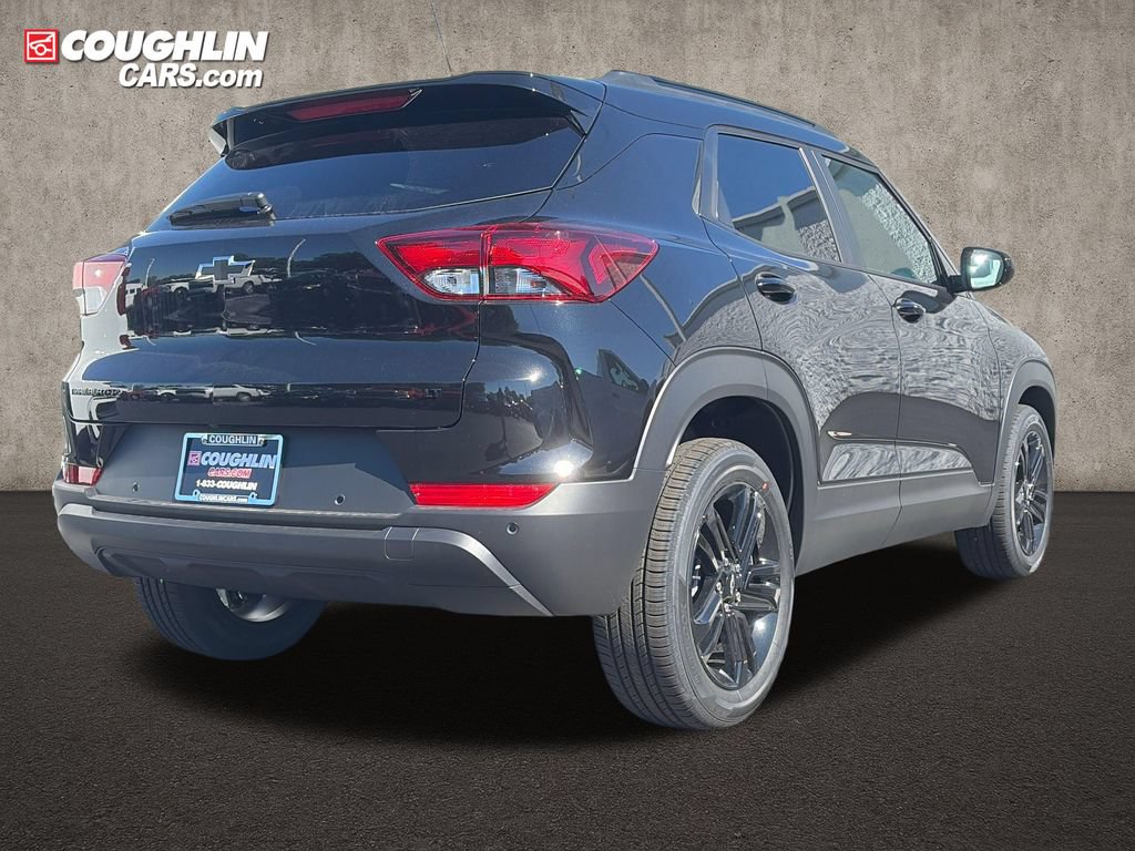 New 2026 Chevrolet TrailBlazer LT w/ Midnight Edition FWD image 7