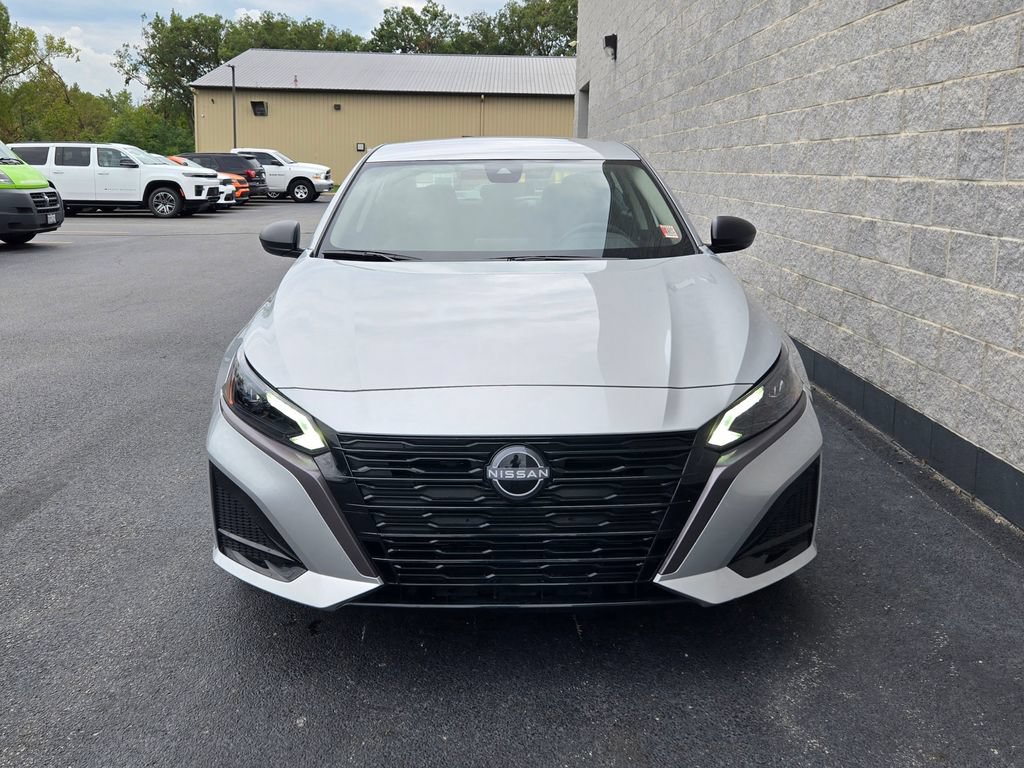 Used 2026 Nissan Altima 2.5 SV AWD/4WD image 8