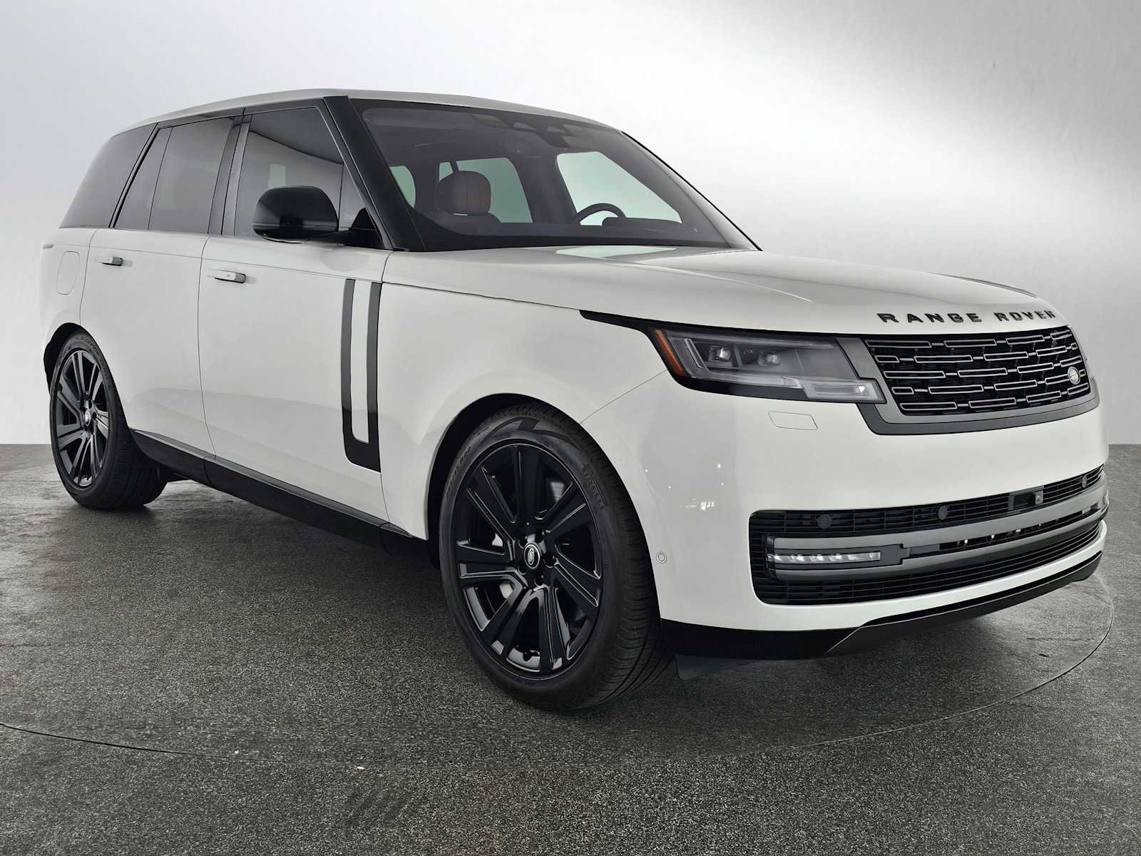 Used 2023 Land Rover Range Rover SE AWD/4WD image 7
