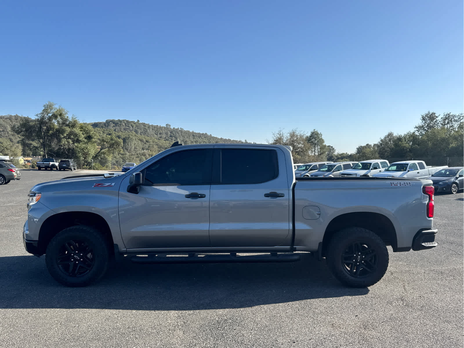 Used 2023 Chevrolet Silverado 1500 LT Trail Boss w/ Protection Package AWD/4WD image 8