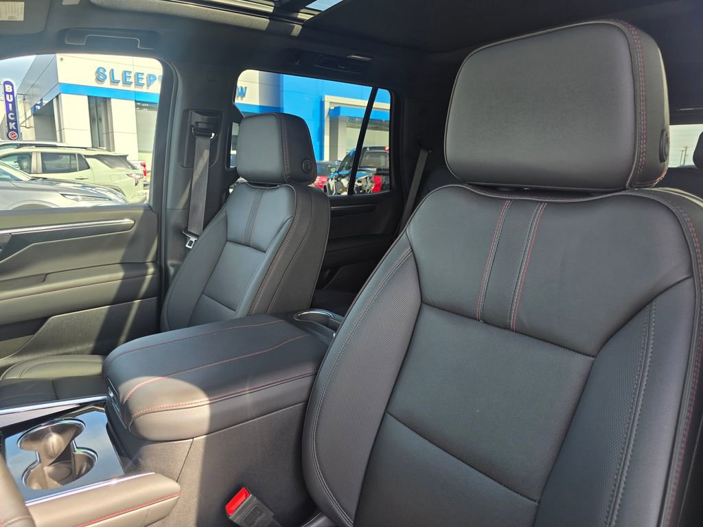 Used 2025 Chevrolet Tahoe RST w/ Comfort Package AWD/4WD image 15