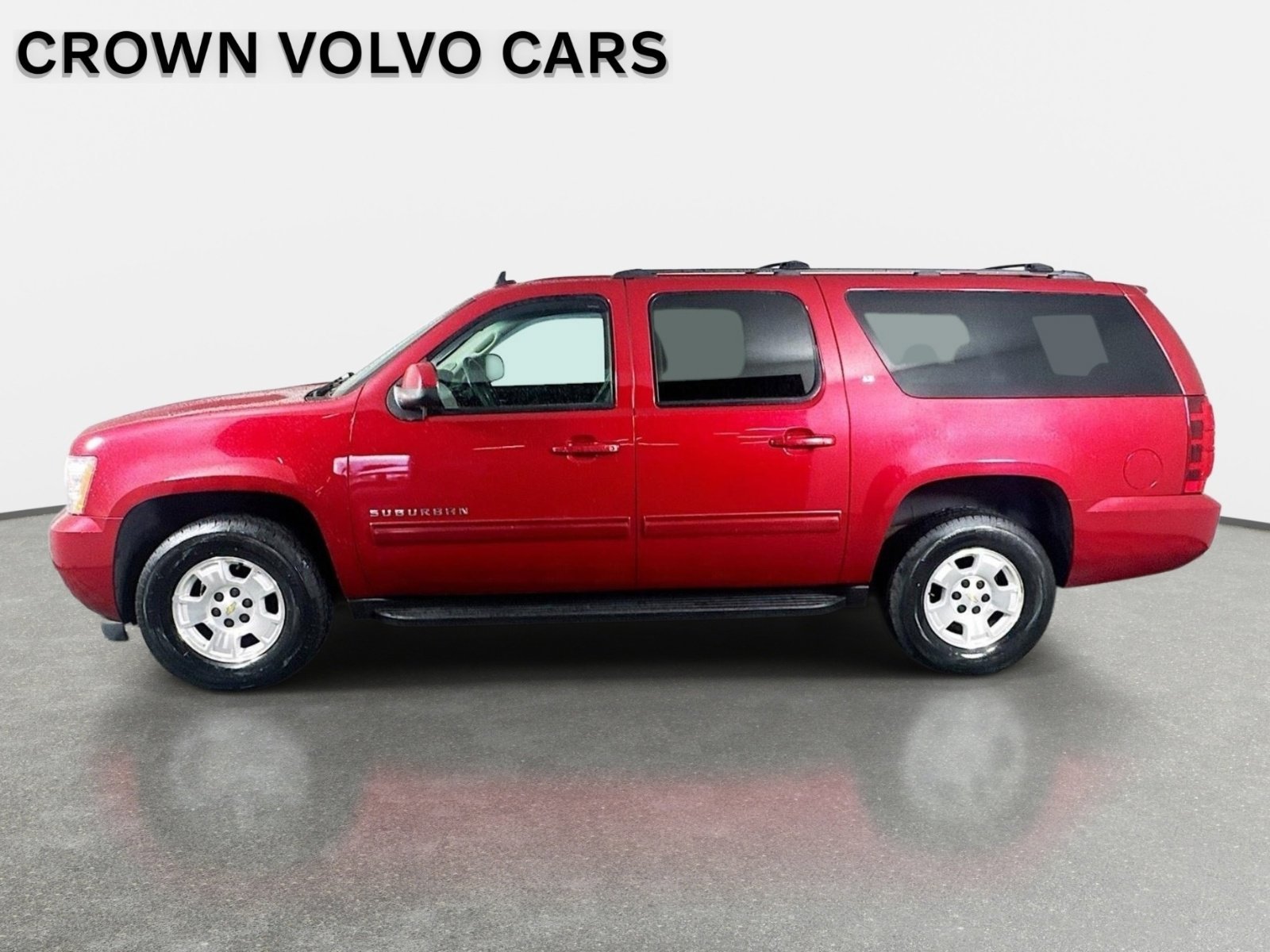 Used 2014 Chevrolet Suburban LT w/ Luxury Package AWD/4WD image 8