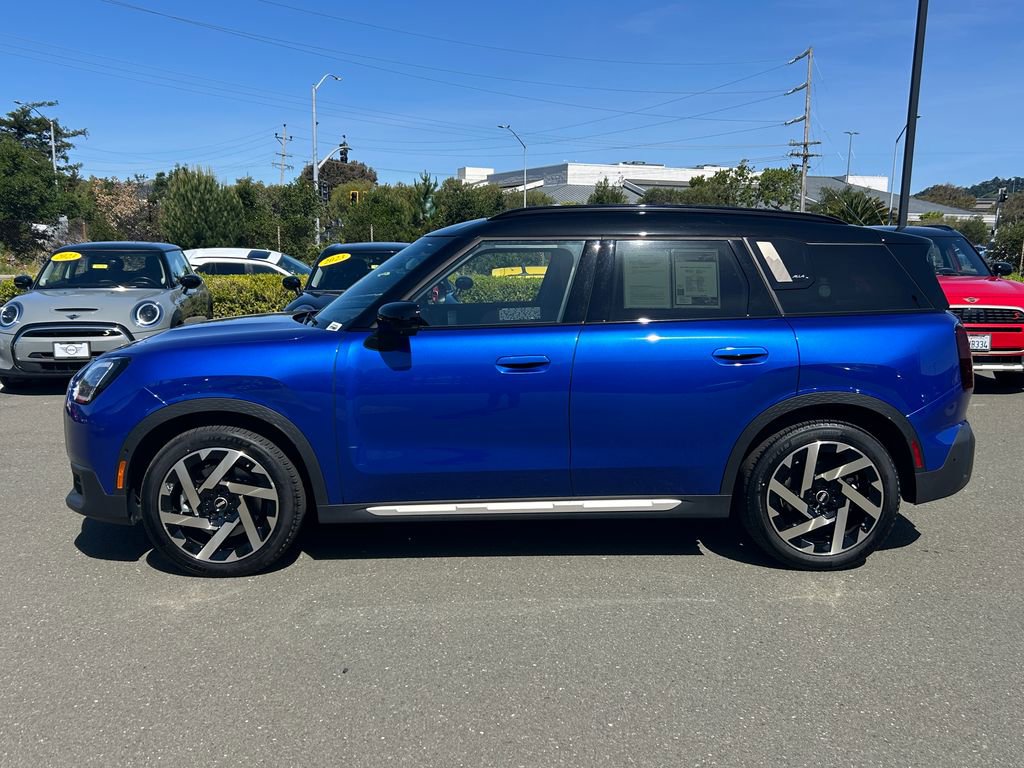Used 2025 MINI Cooper Countryman S AWD/4WD image 2