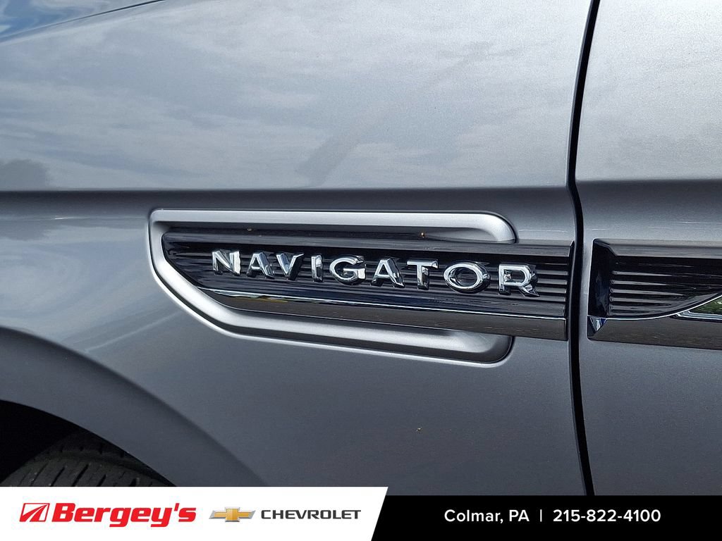 Used 2023 Lincoln Navigator L Black Label AWD/4WD image 38
