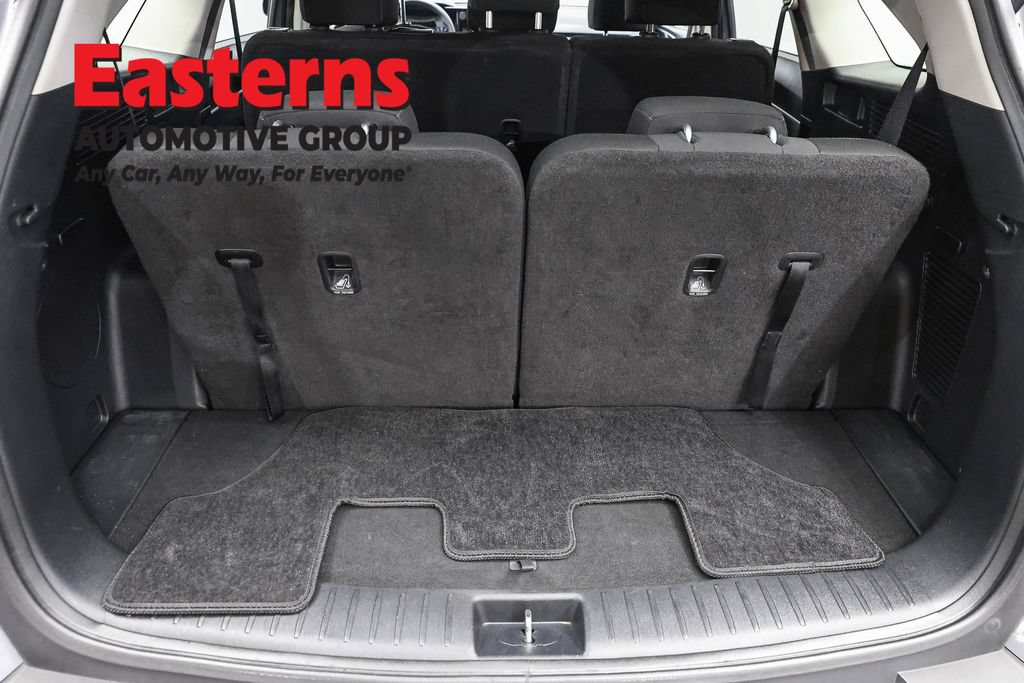 Used 2023 Kia Sorento LX AWD/4WD image 9