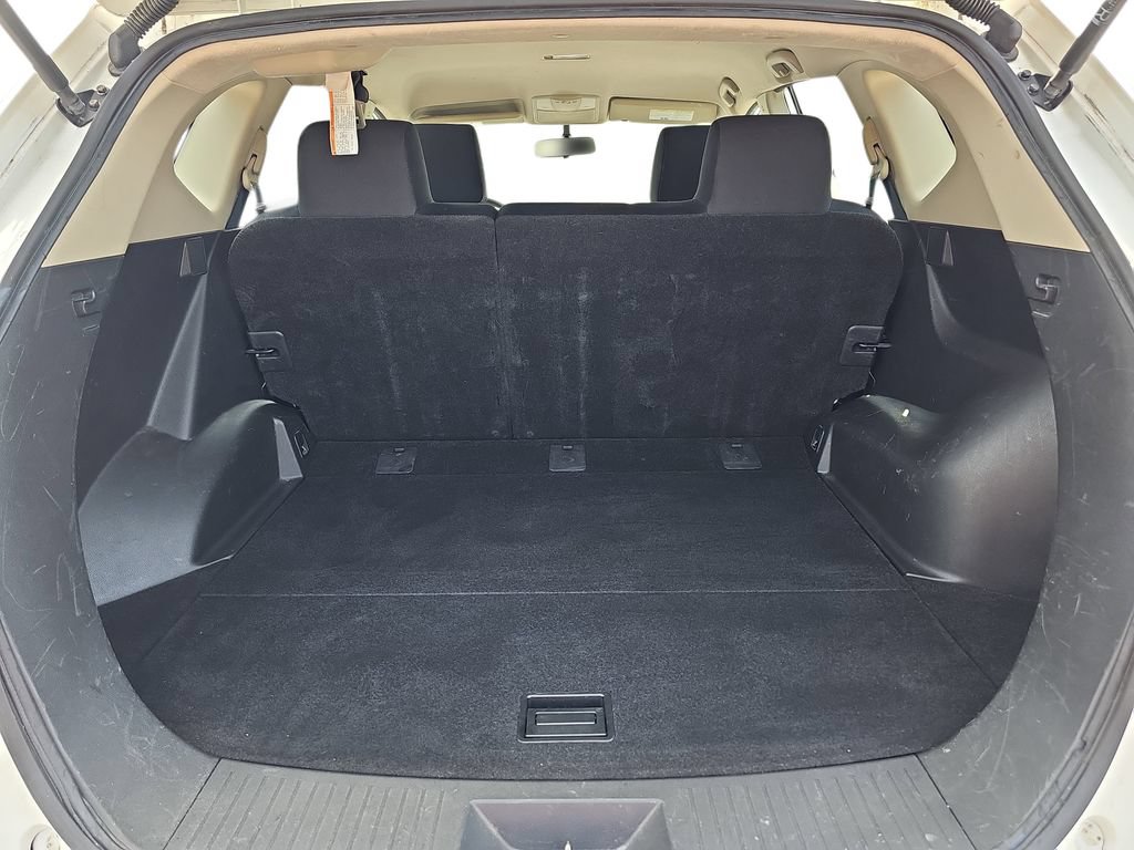 Used 2015 Nissan Rogue S w/ Convenience Package FWD image 29