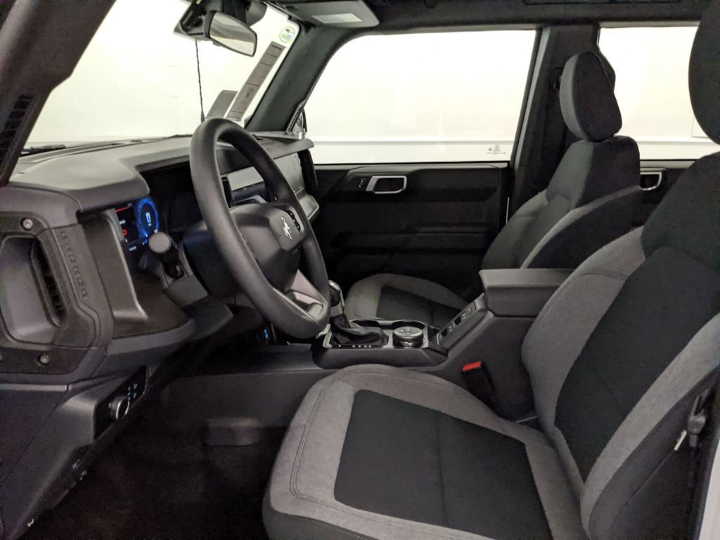 New 2025 Ford Bronco 4-Door image 22