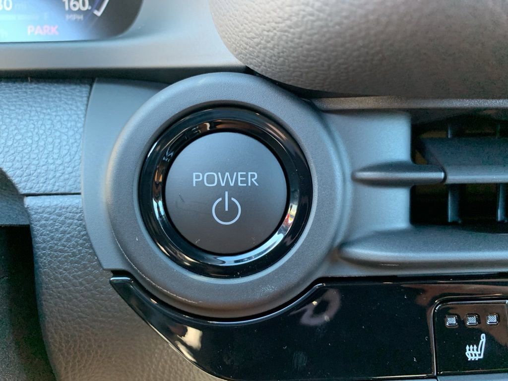 New 2025 Toyota Crown Signia image 22