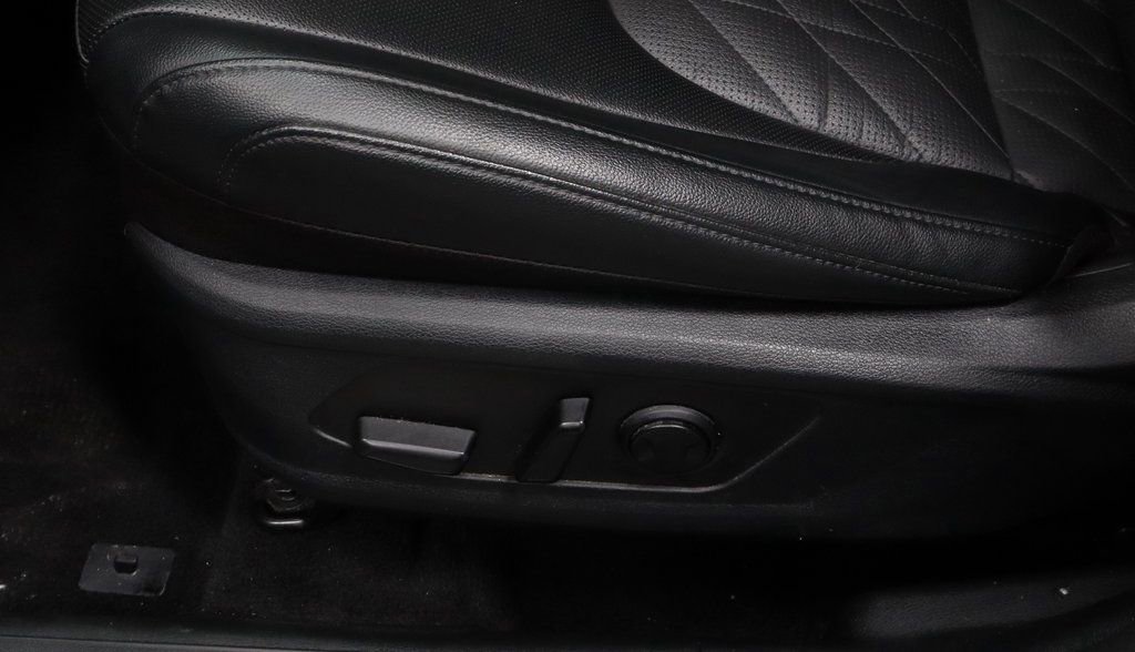 Used 2025 Kia Sportage X-Line image 23