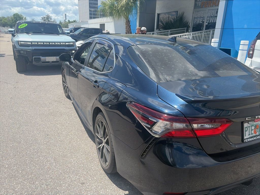 Used 2021 Toyota Camry SE FWD image 8