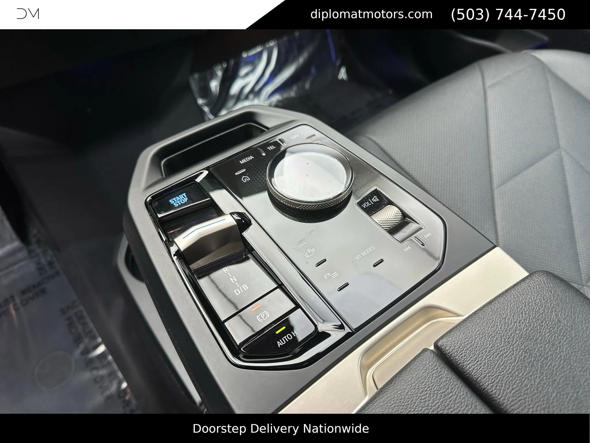 Used 2024 BMW iX xDrive50 w/ Sport Package image 35