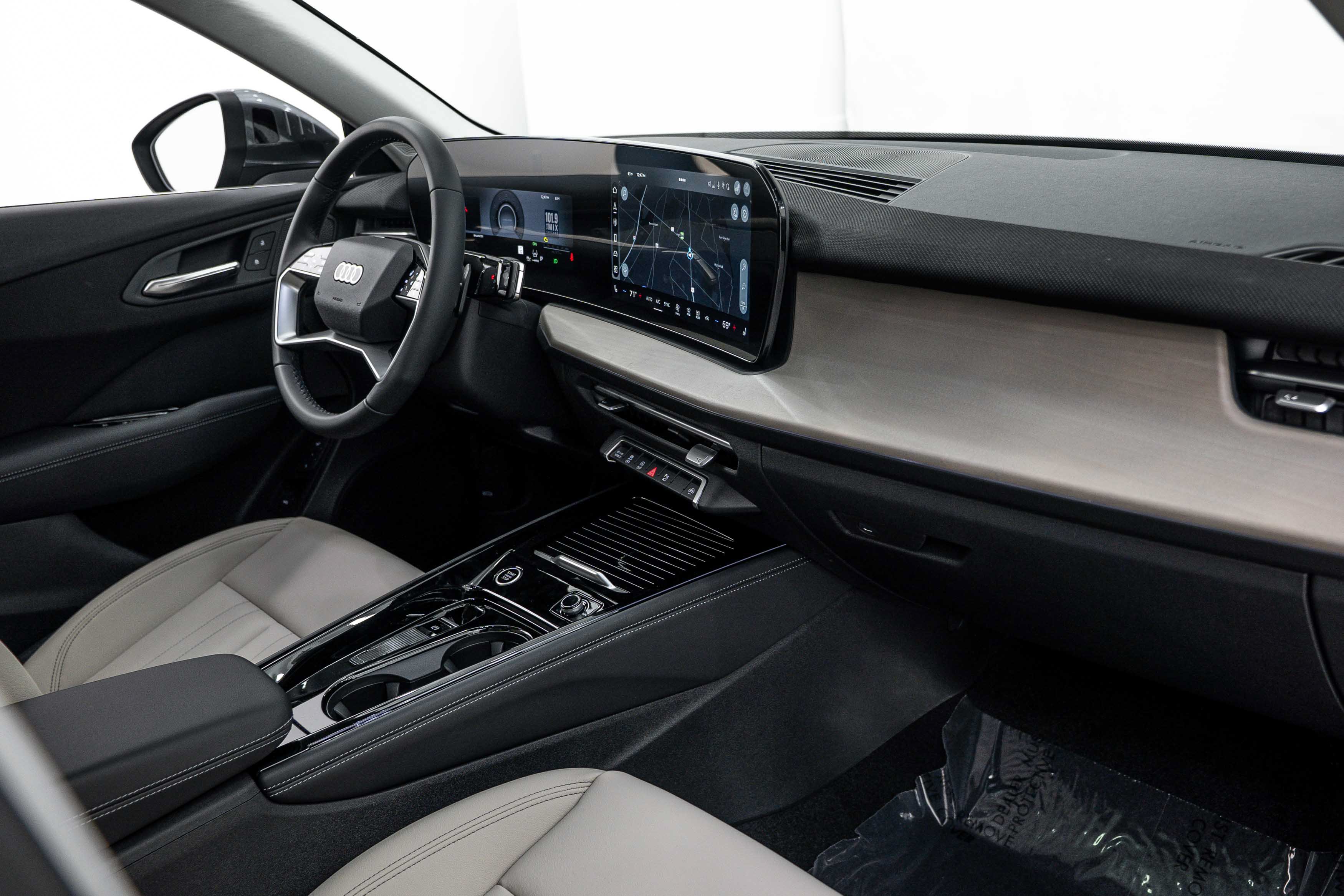New 2026 Audi Q3 quattro 2.0T AWD/4WD image 11