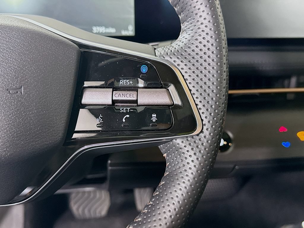 Certified 2025 Nissan Ariya AWD image 23
