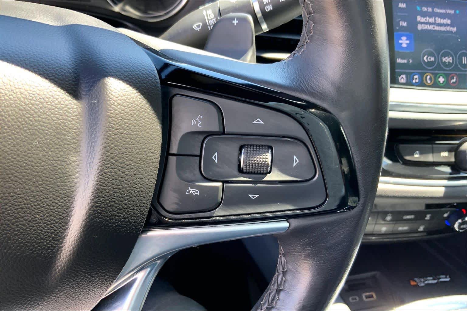 Used 2023 Buick Enclave Essence AWD/4WD image 25