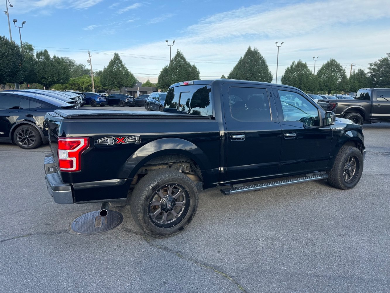 Used 2018 Ford F150 XLT w/ Equipment Group 302A Luxury AWD/4WD image 5
