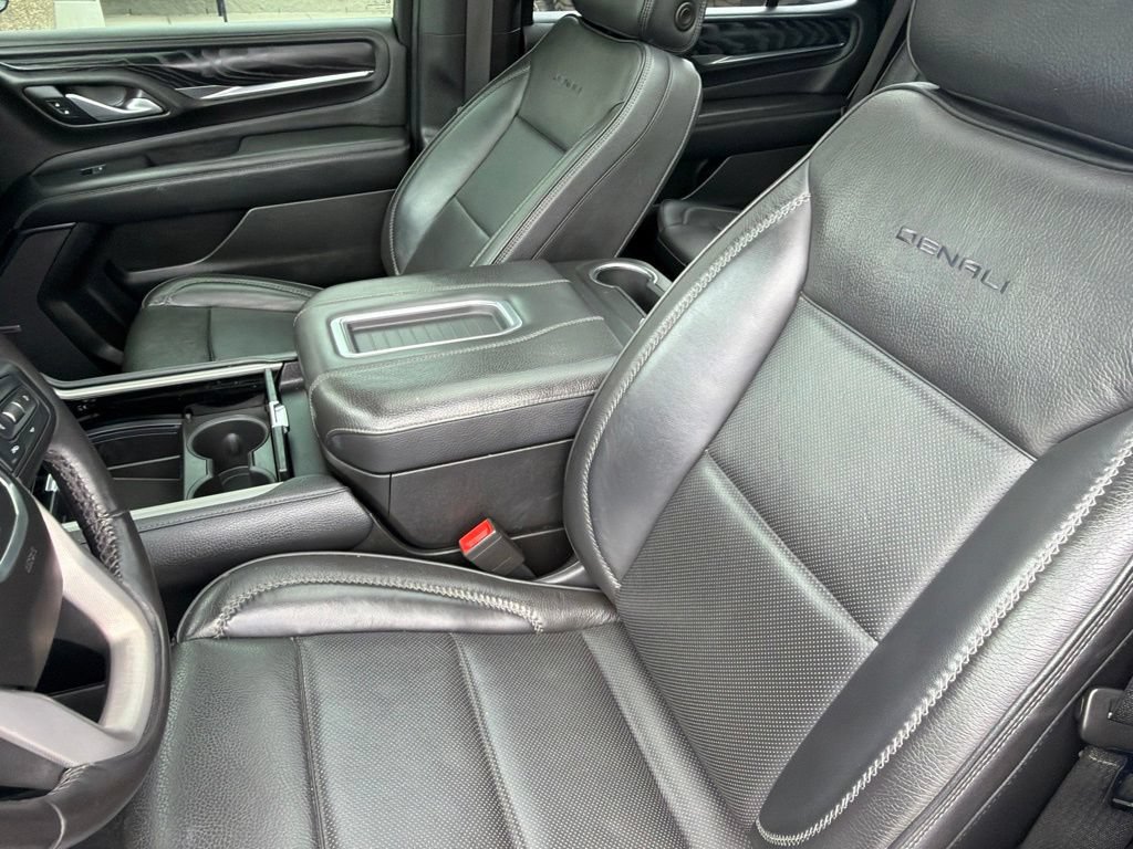 Used 2022 GMC Yukon Denali AWD/4WD image 10