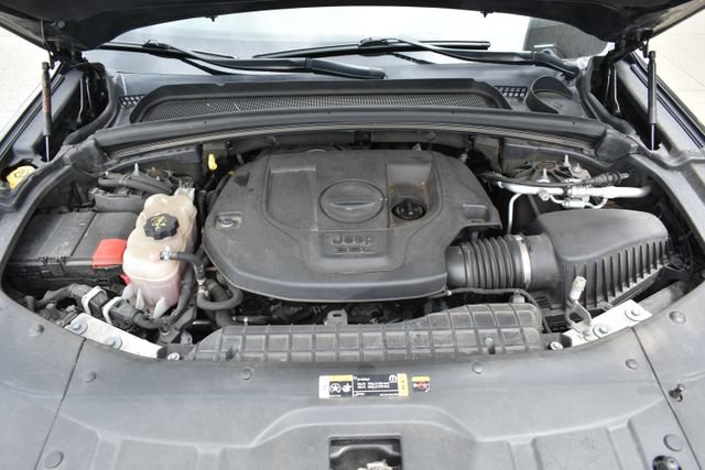Used 2023 Jeep Grand Cherokee L Limited AWD/4WD image 59