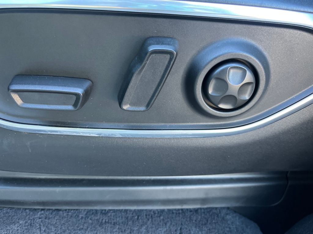 Used 2022 Jeep Wagoneer Series III w/ Flexible Seating Group image 35