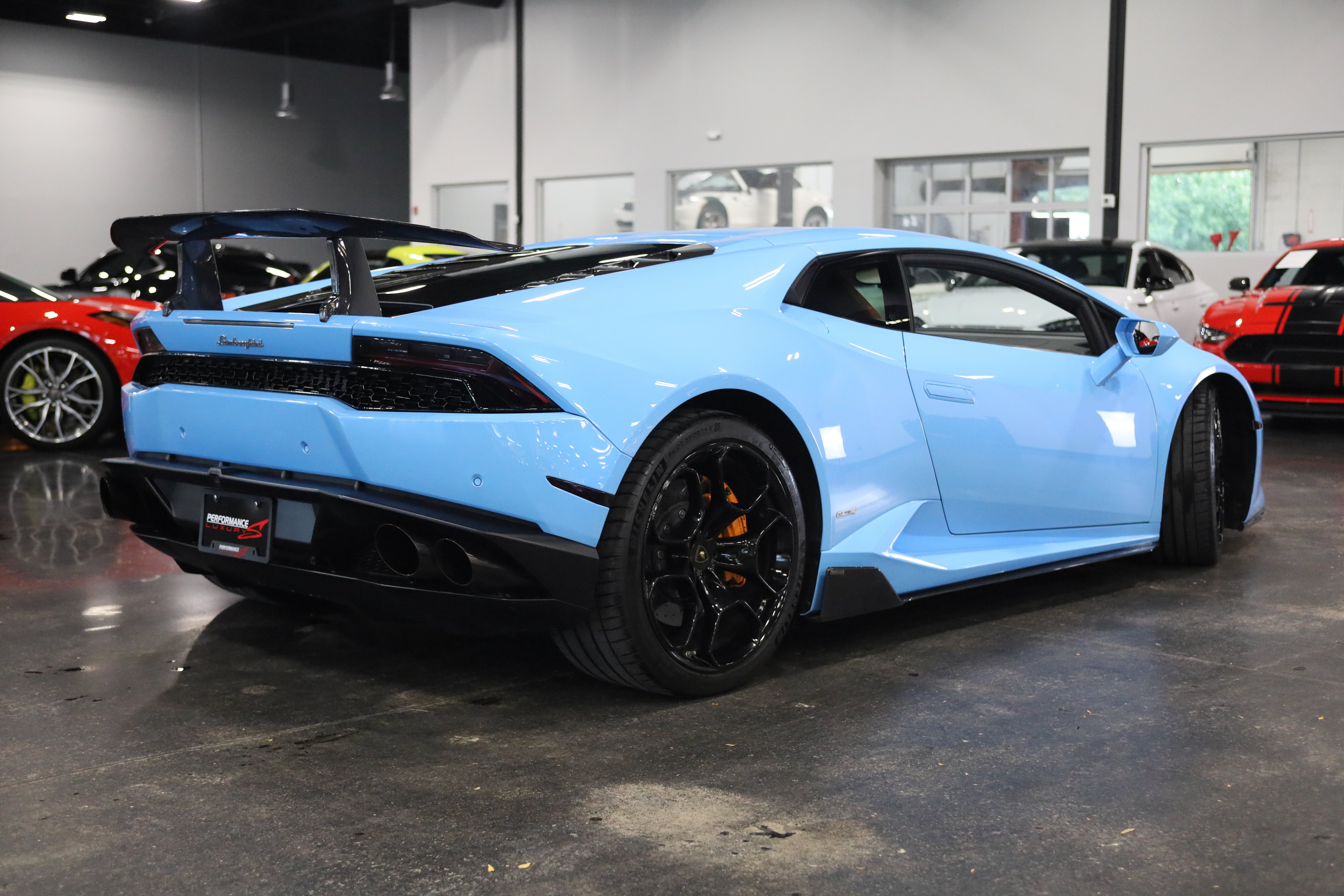 Used 2016 Lamborghini Huracan LP 610-4 Avio AWD/4WD image 5