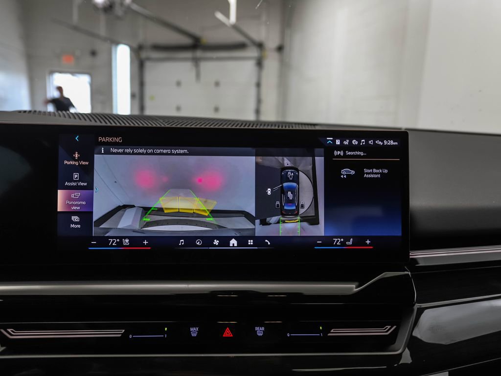 Used 2026 BMW 530i xDrive w/ Premium Package image 19