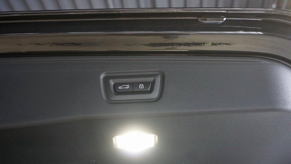 New 2026 BMW M5 Touring image 7