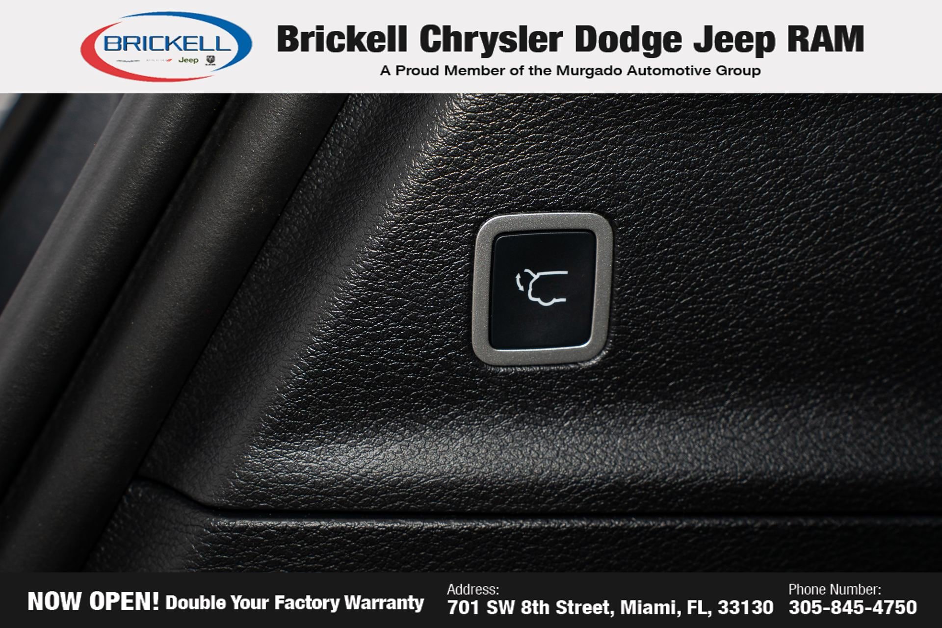 Used 2026 Chrysler Pacifica Select w/ S Appearance Package FWD image 10