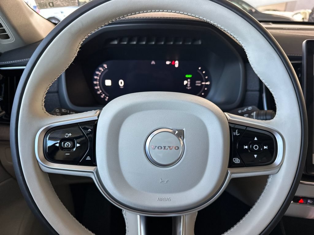 New 2026 Volvo XC90 T8 Ultra w/ Protection Package Premier AWD/4WD image 24
