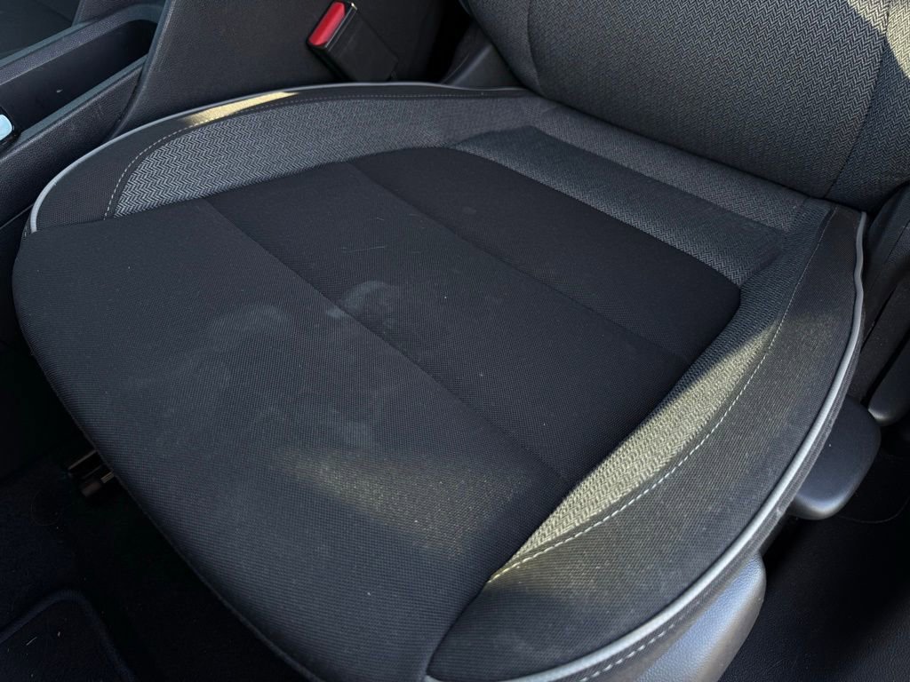 Used 2025 Chevrolet TrailBlazer LT image 24