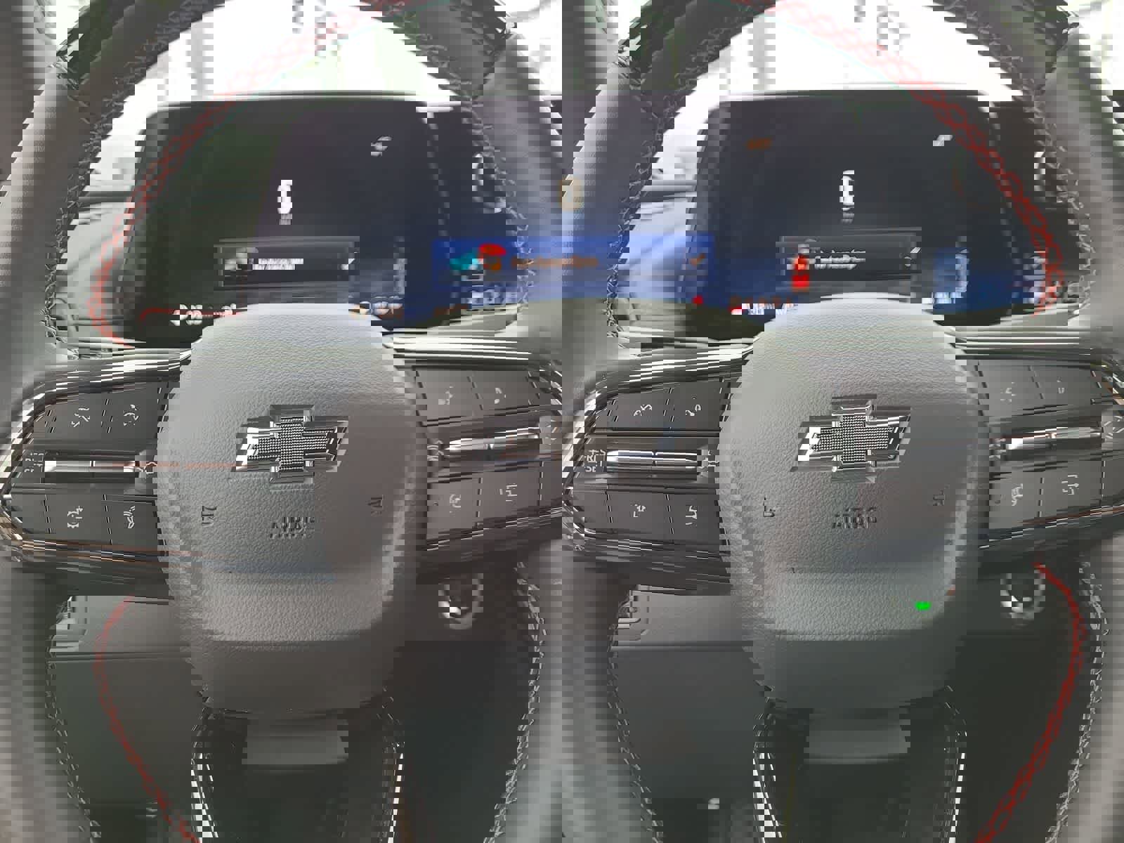 Used 2025 Chevrolet Traverse RS w/ LPO, Floor Liner Package image 23