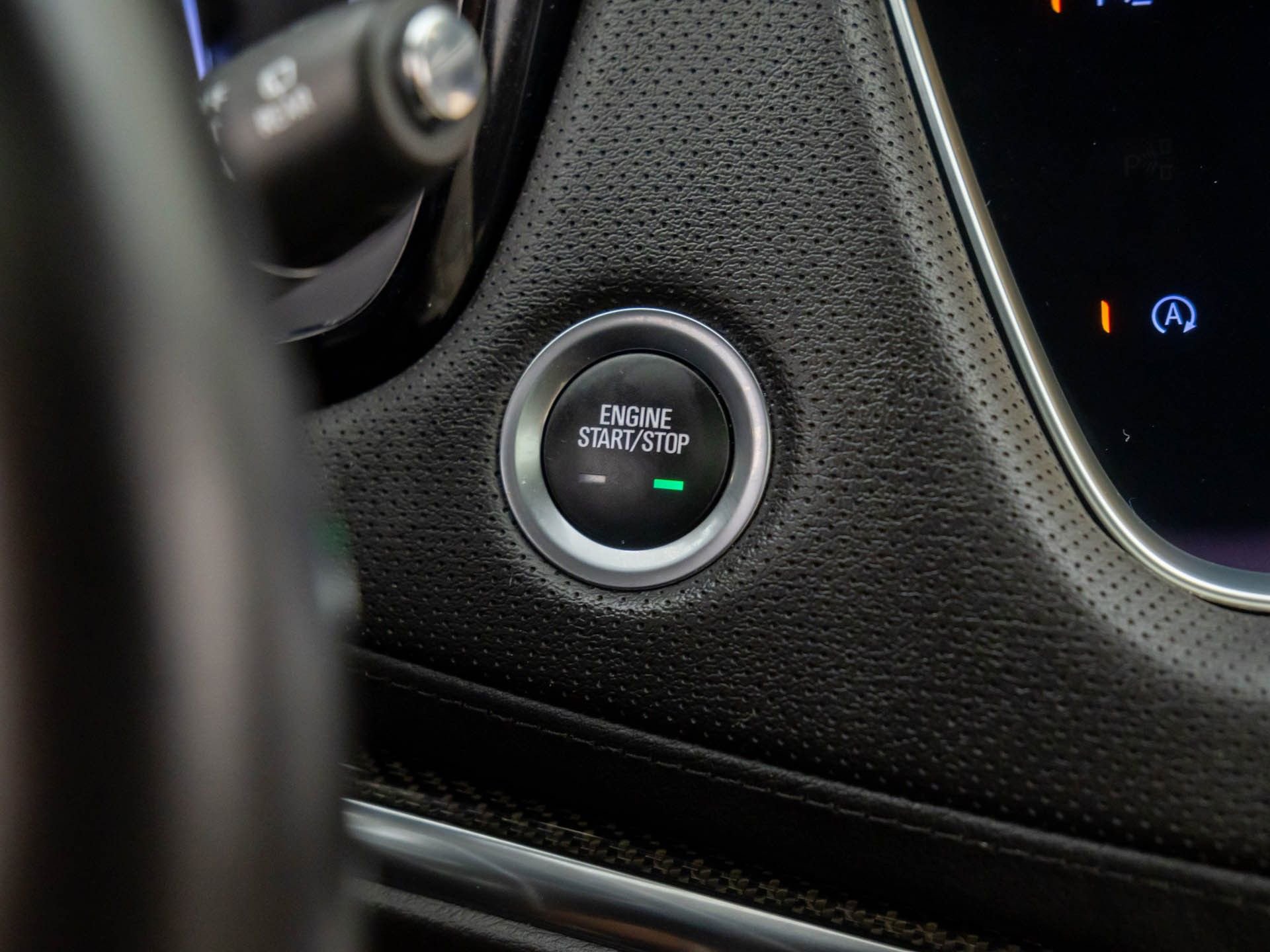 Certified 2022 Cadillac XT5 Sportv image 25