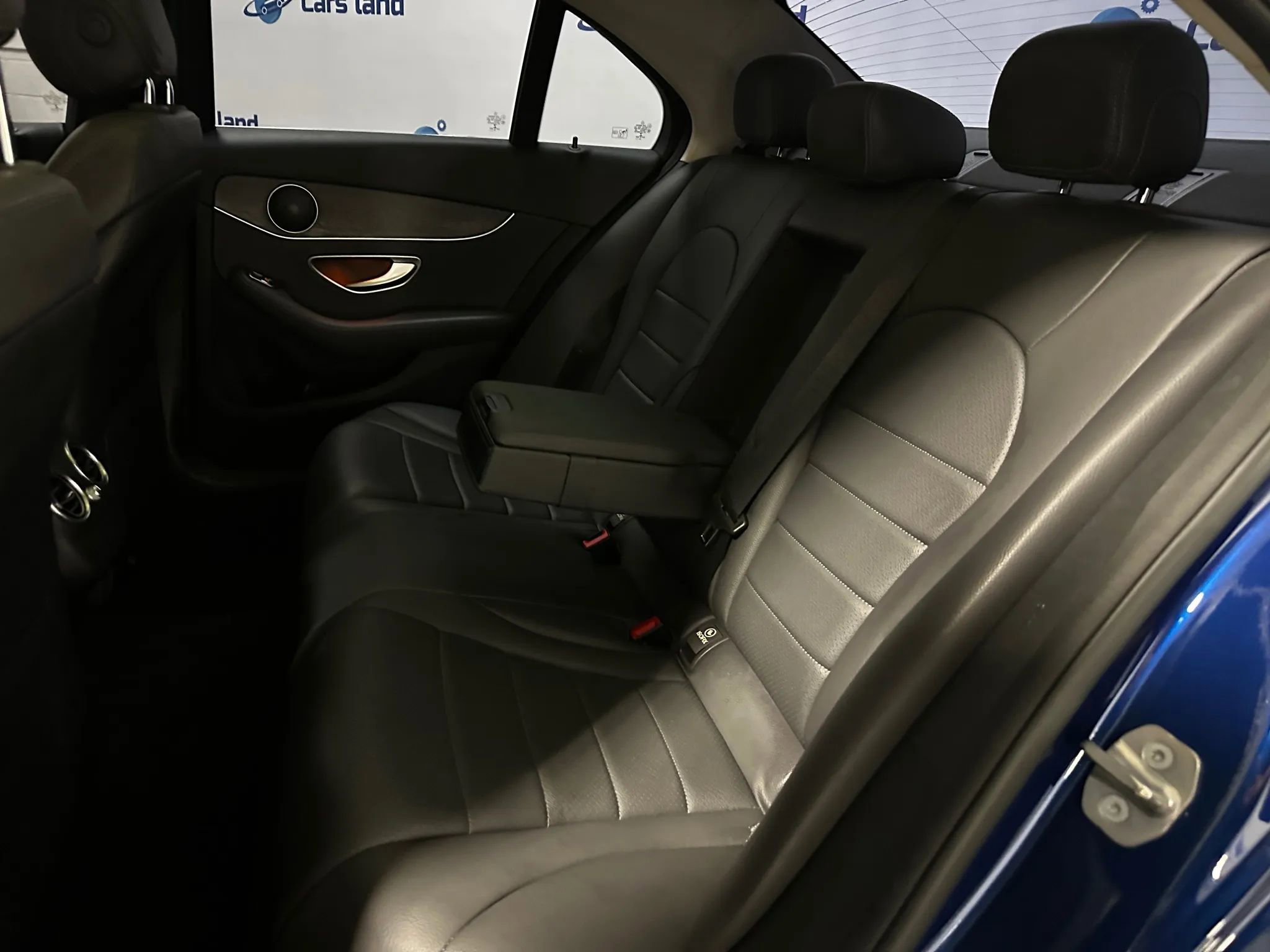 Used 2019 Mercedes-Benz C 300 Sedan w/ Parking Assistance Package image 16