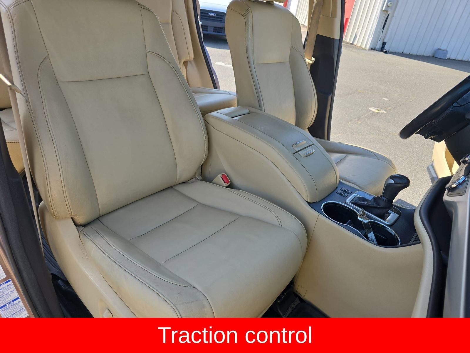 Used 2017 Toyota Highlander XLE image 15