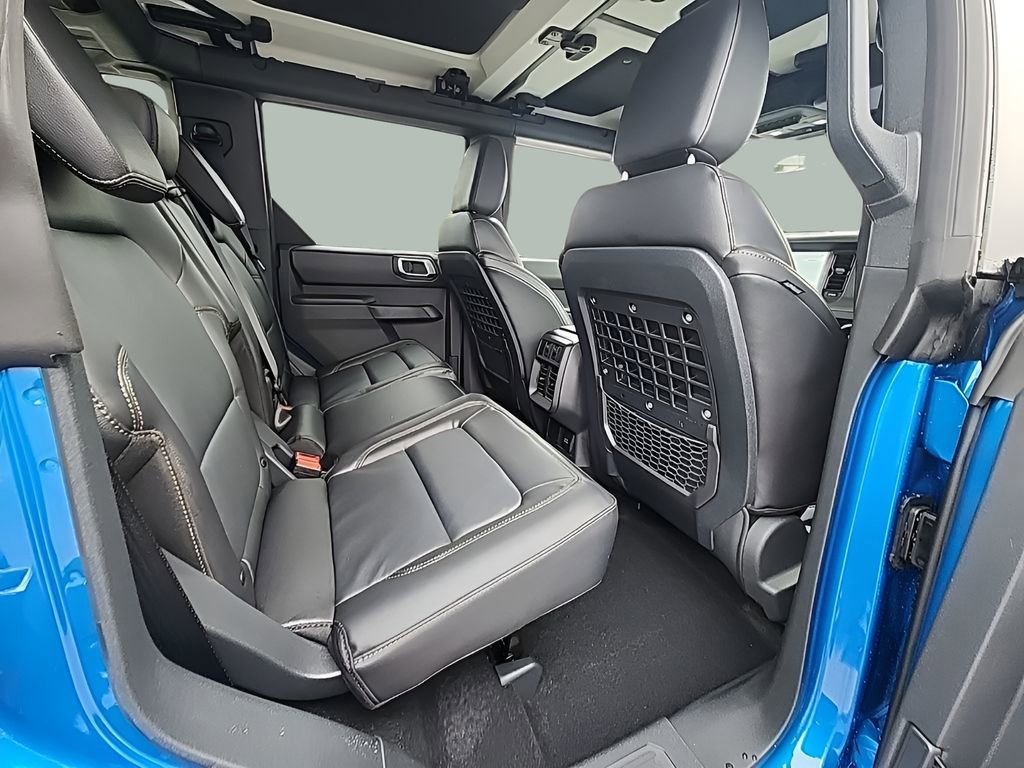 New 2026 Ford Bronco Badlands image 12