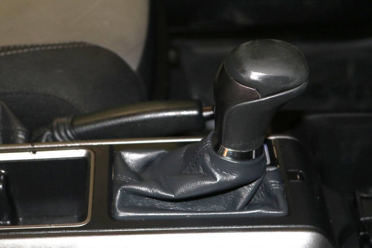 Used 2022 Toyota Tacoma TRD Off-Road image 54