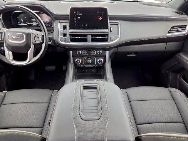 Used 2024 GMC Yukon XL SLT w/ SLT Premium Package AWD/4WD image 17
