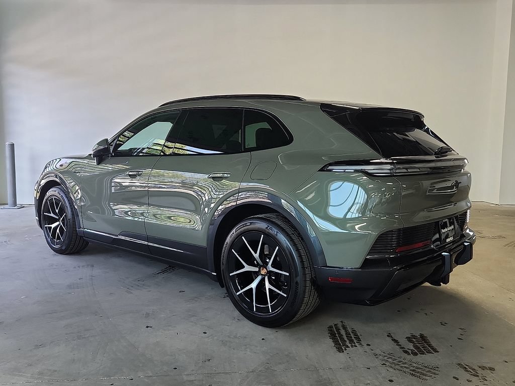 New 2026 Porsche Cayenne Electric AWD/4WD image 3