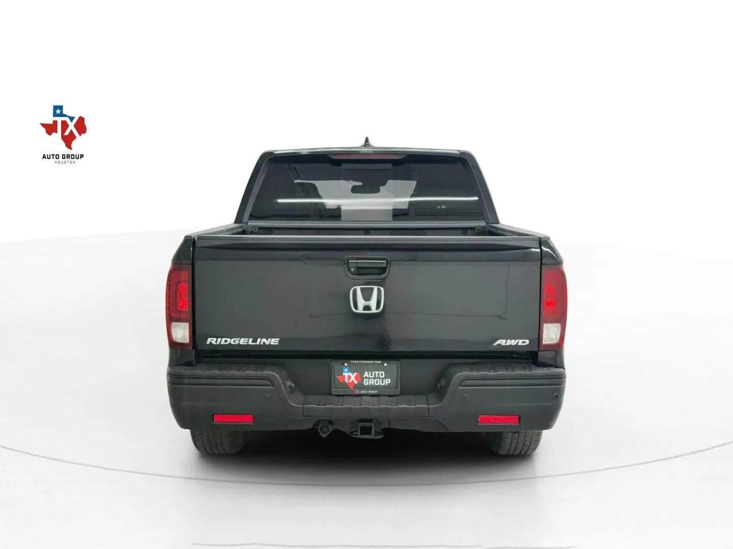 Used 2017 Honda Ridgeline Black Edition image 8
