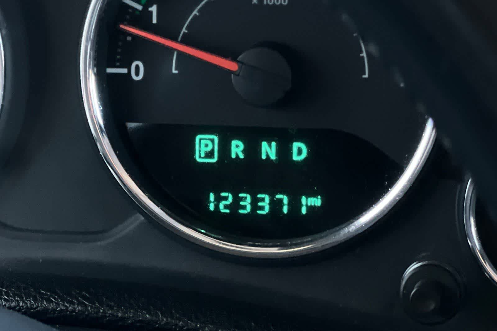 Used 2018 Jeep Wrangler Unlimited Sahara AWD/4WD image 23