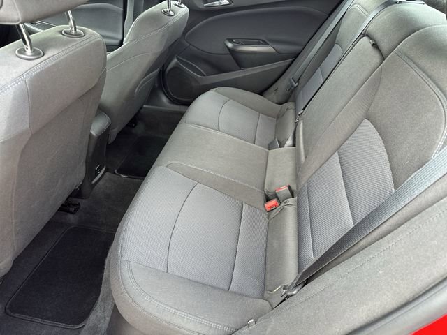 Used 2018 Chevrolet Cruze LT w/ Convenience Package image 26