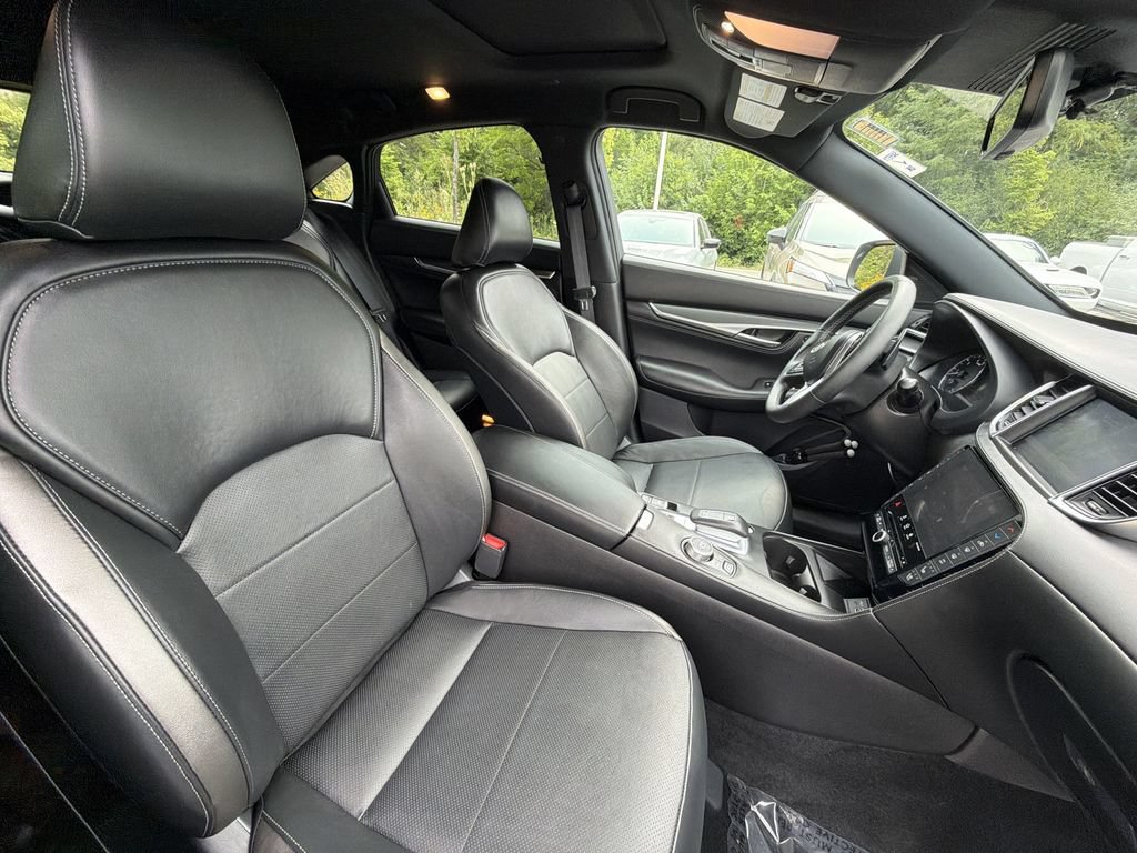 Certified 2025 INFINITI QX55 Essential AWD/4WD image 27