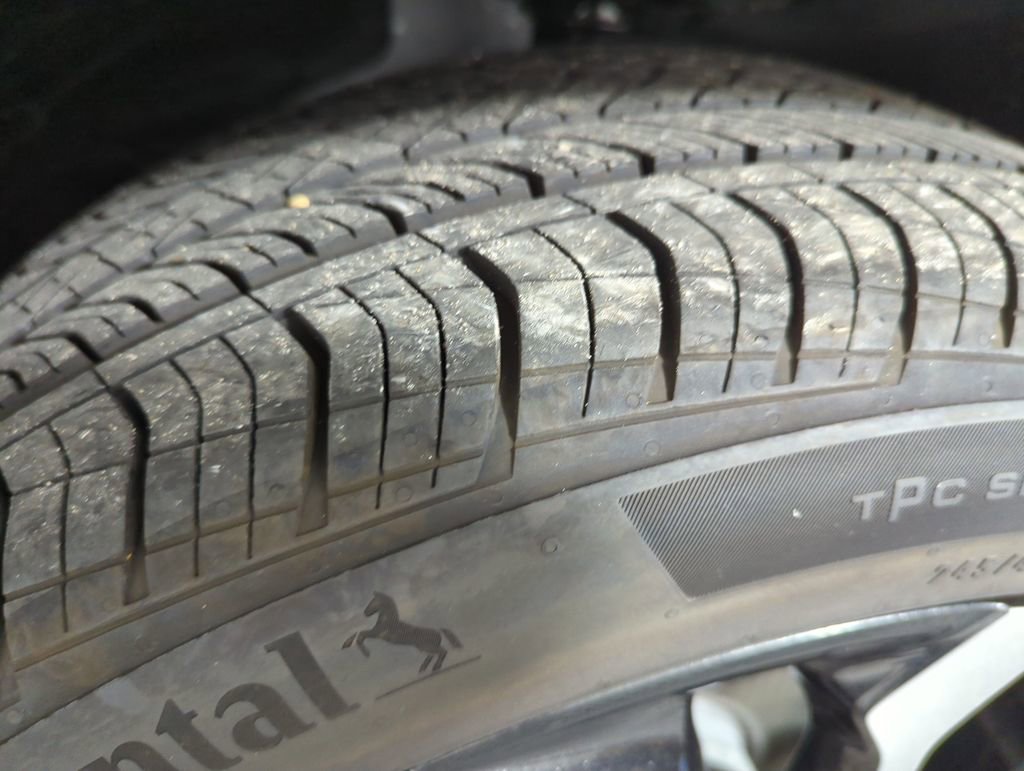 Used 2025 Chevrolet Trax RS w/ Driver Confidence Package image 22