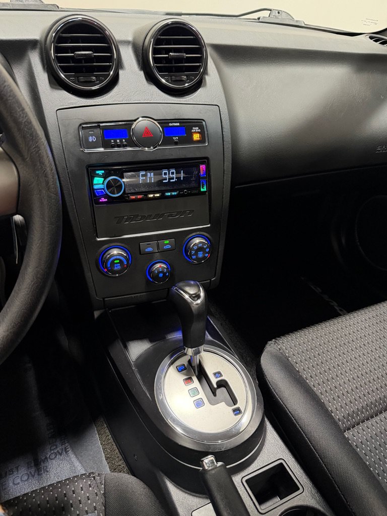 Used 2007 Hyundai Tiburon GS FWD image 12