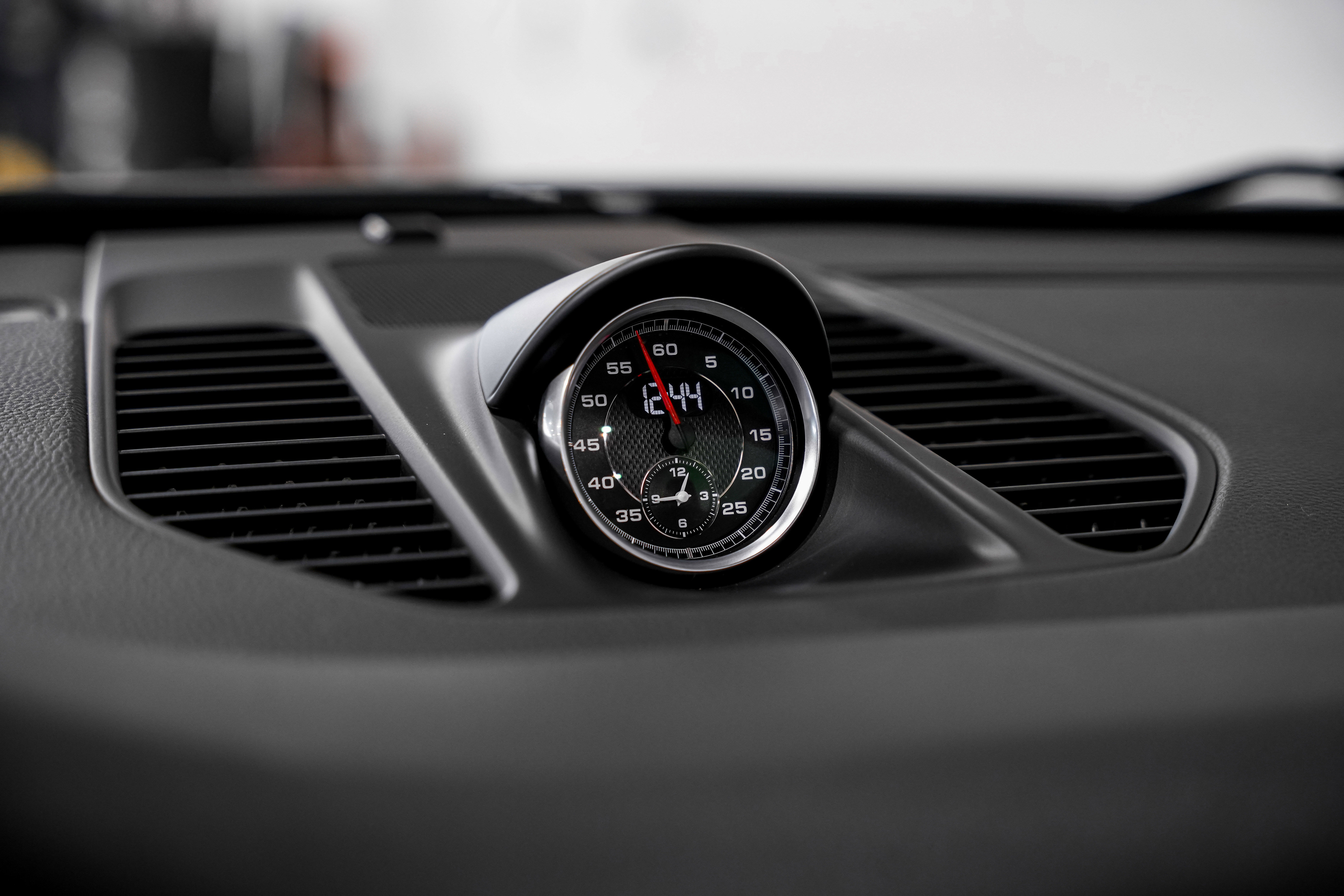 Used 2012 Porsche 911 Carrera image 12