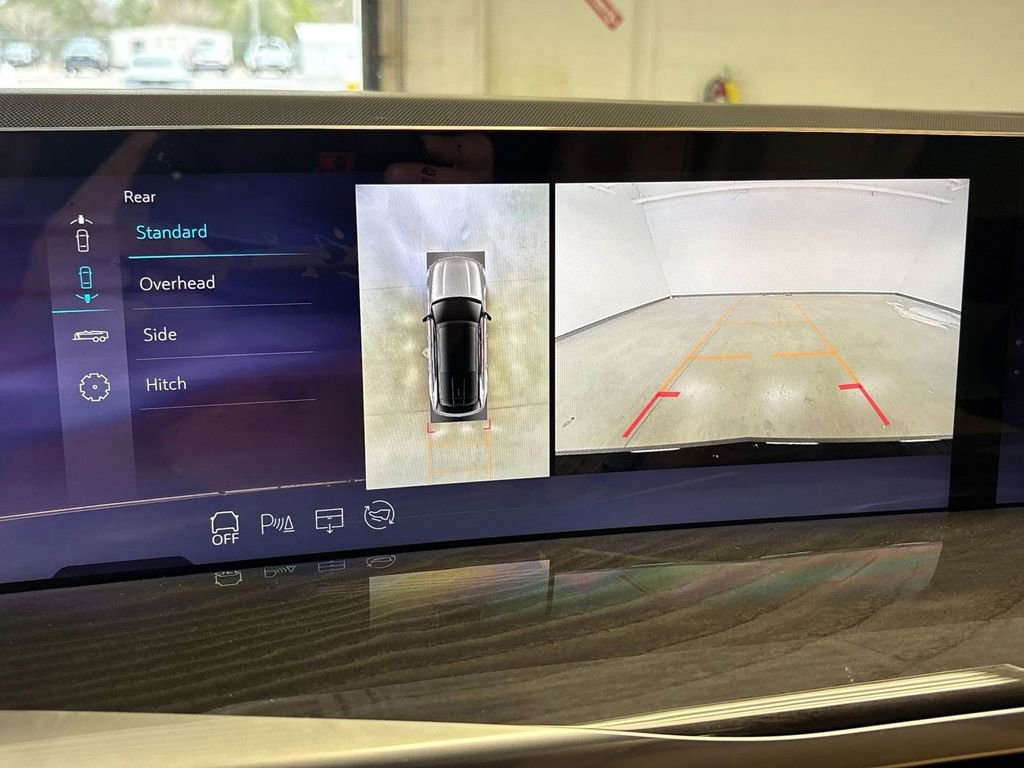 New 2025 Cadillac Escalade IQ Luxury 2 image 19