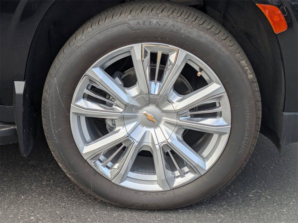 Certified 2021 Chevrolet Suburban High Country image 9